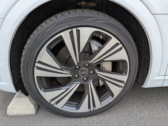 2024 Audi Q8 Sportback e-tron Prestige S line quattro