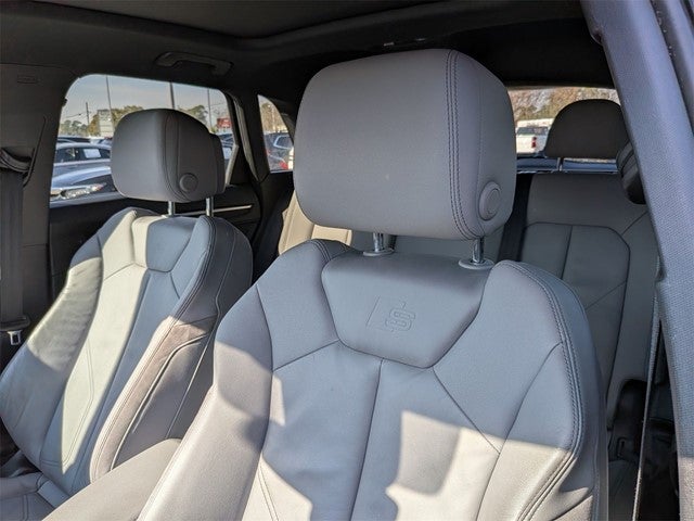 2020 Audi Q3 Premium Plus S line quattro