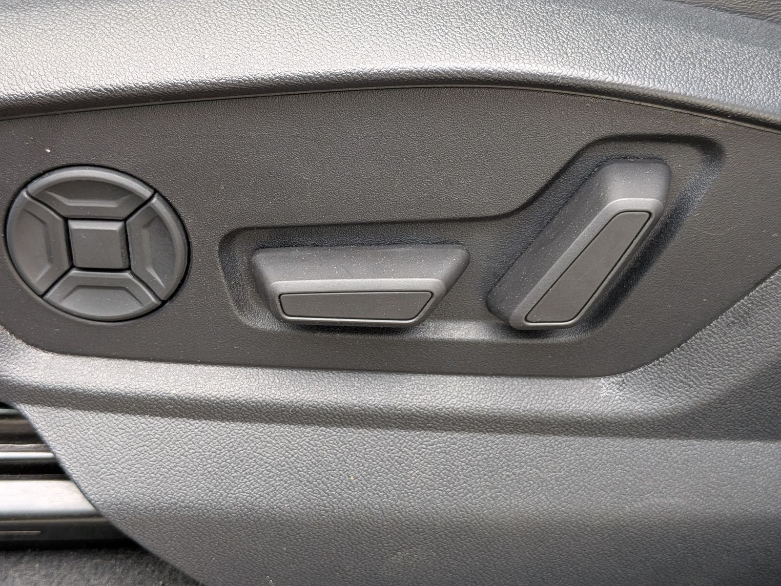 2020 Audi Q8 55 Premium Plus quattro