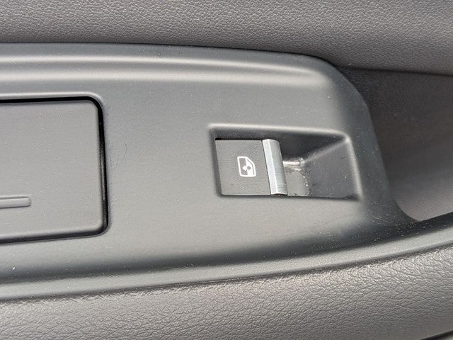 2020 Audi Q8 55 Premium Plus quattro