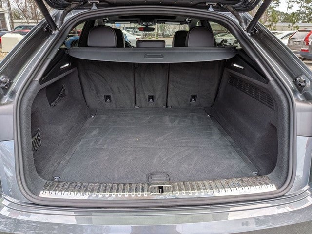 2020 Audi Q8 55 Premium Plus quattro