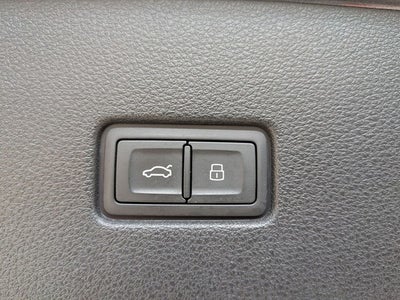 2020 Audi Q8 55 Premium Plus quattro