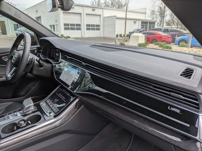 2020 Audi Q8 55 Premium Plus quattro
