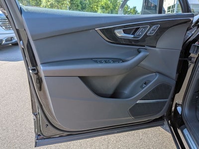 2021 Audi Q7 45 Premium Plus quattro