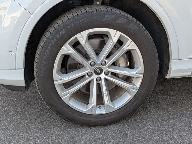 2025 Audi Q7 55 Premium Plus quattro