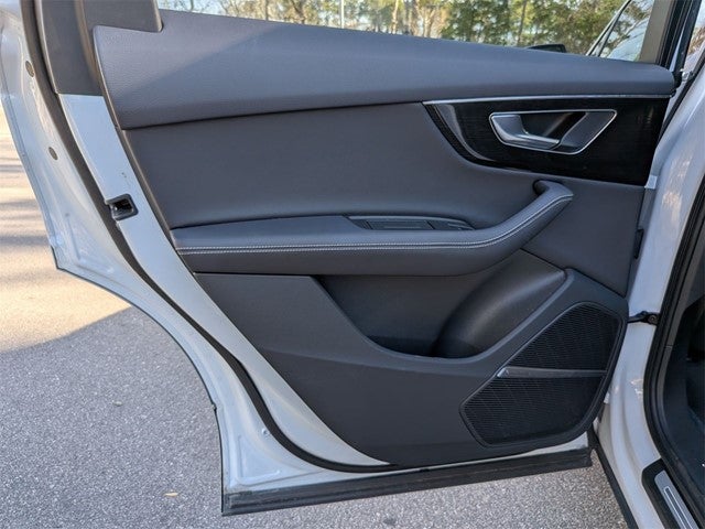 2025 Audi Q7 55 Premium Plus quattro