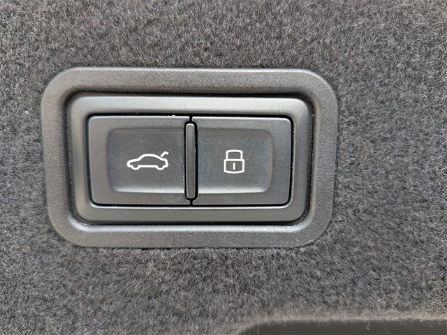 2023 Audi A8 L 55 quattro