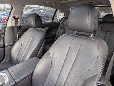 2019 BMW 7 Series 740i