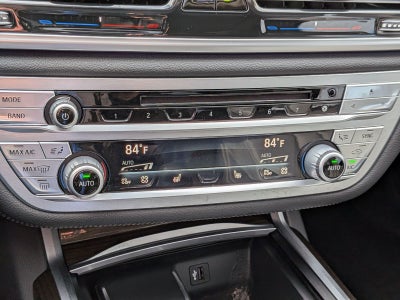 2019 BMW 7 Series 740i