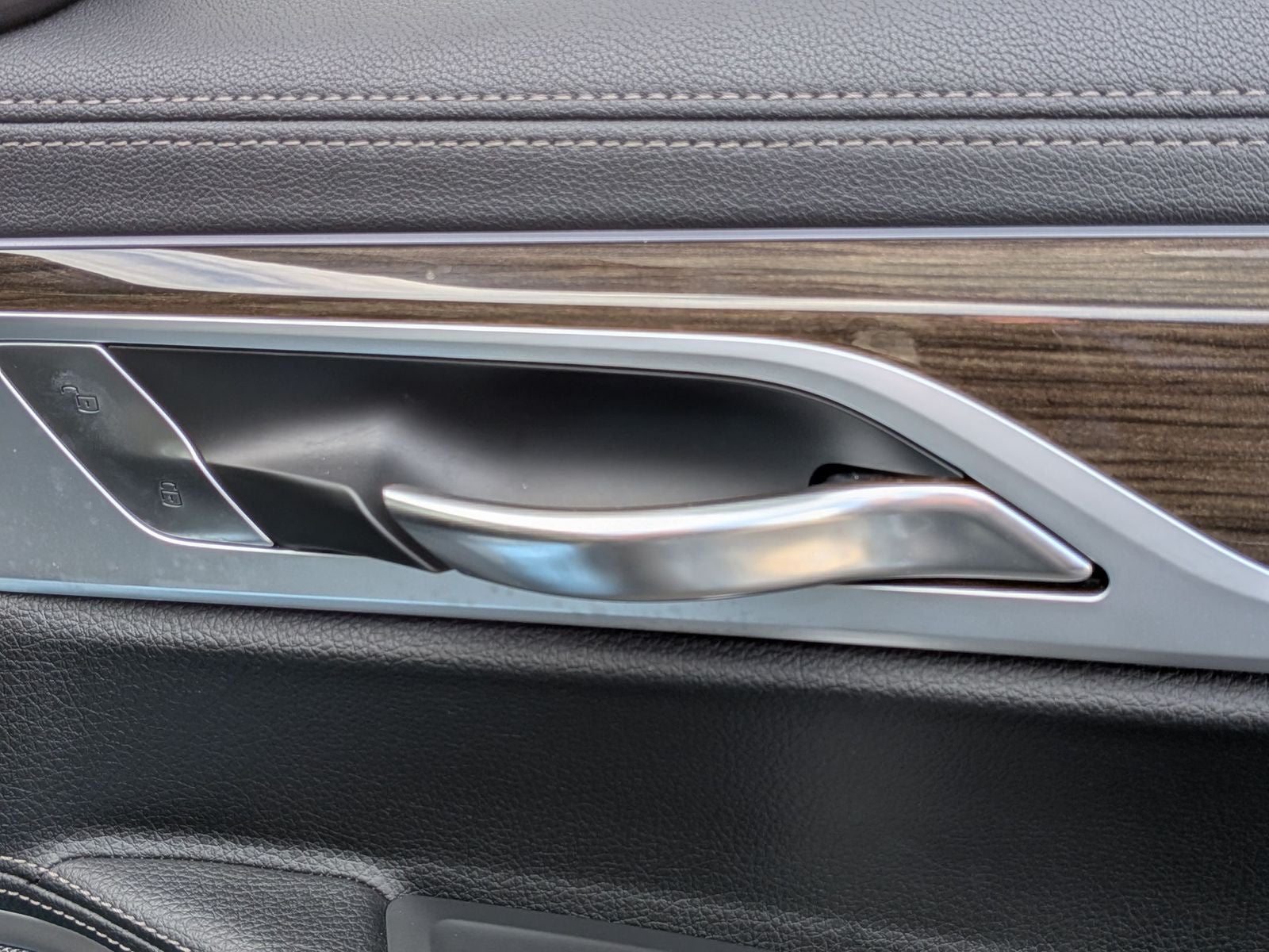 2019 BMW 7 Series 740i