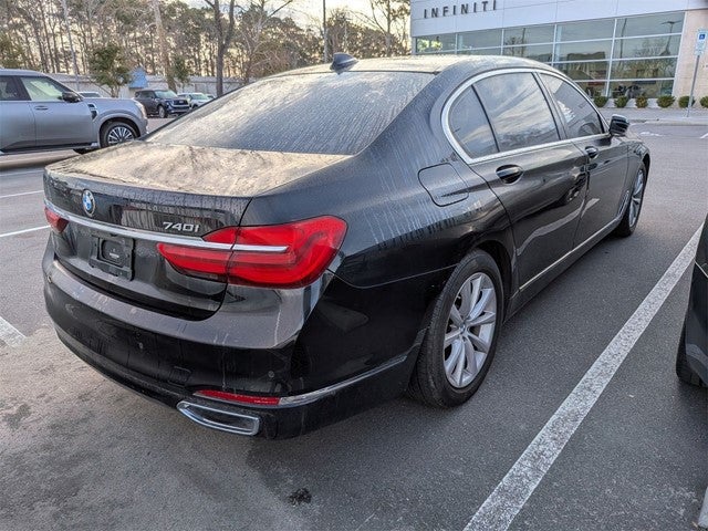 2019 BMW 7 Series 740i