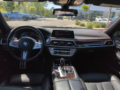2022 BMW 7 Series 750i xDrive