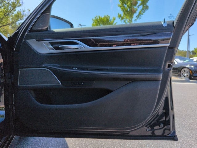 2022 BMW 7 Series 750i xDrive