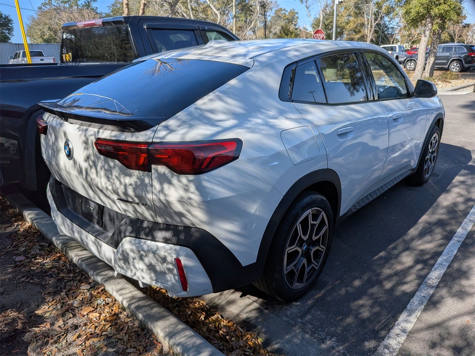 2025 BMW X2 xDrive28i