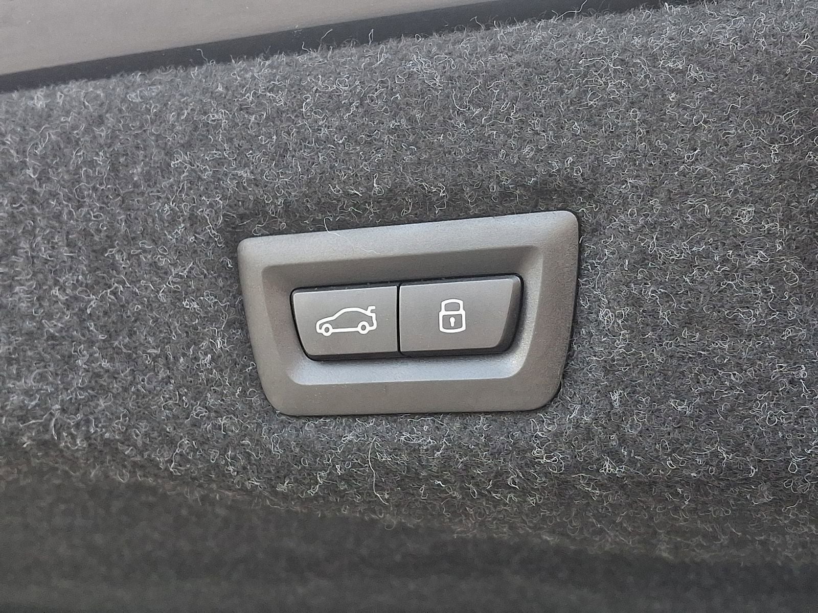 2025 BMW i5 eDrive40