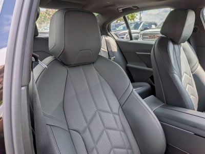 2025 BMW i5 eDrive40