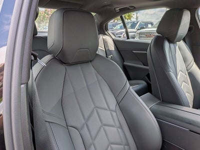 2025 BMW i5 eDrive40