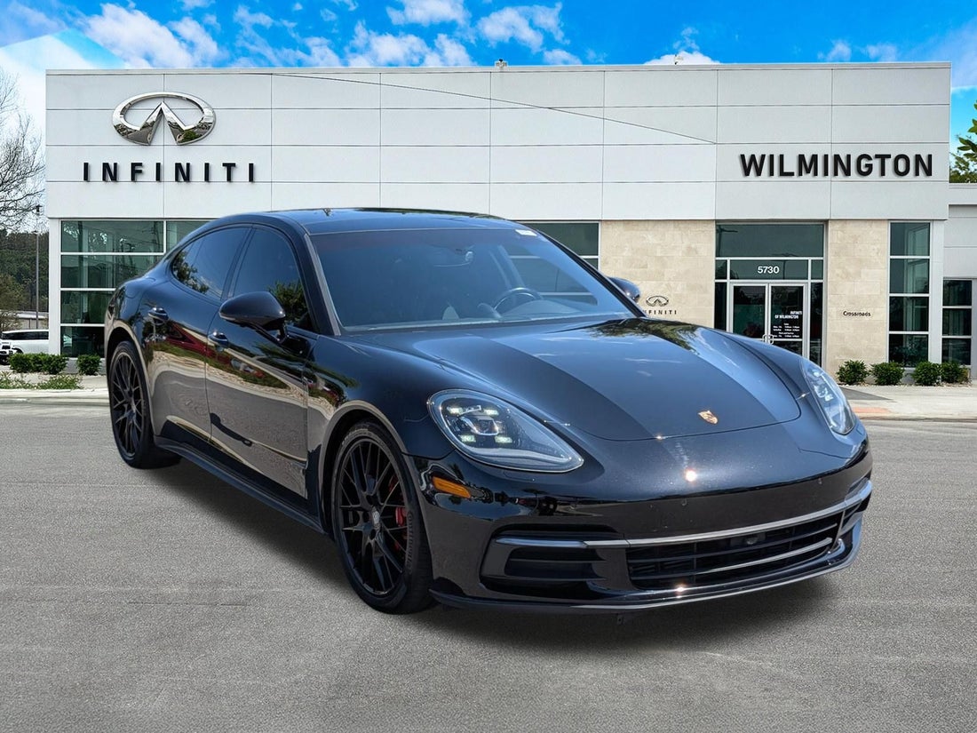 2020 Porsche Panamera 4 — photo 1 of 43