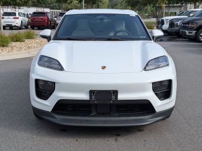 2025 Porsche Macan Electric 4
