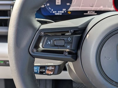 2025 Porsche Macan Electric 4