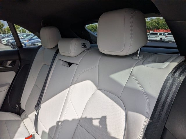 2025 Porsche Macan Electric 4
