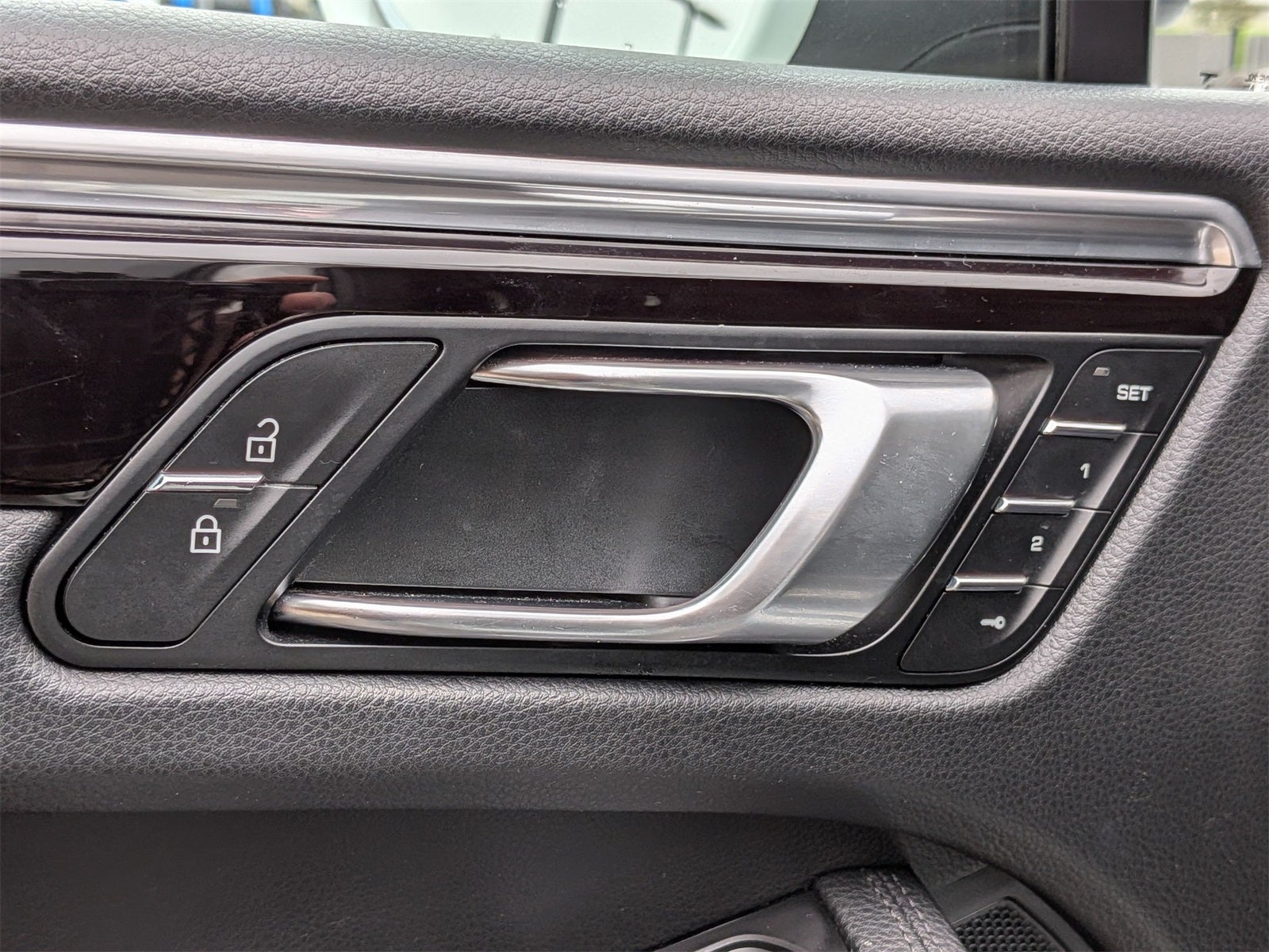 2021 Porsche Macan S