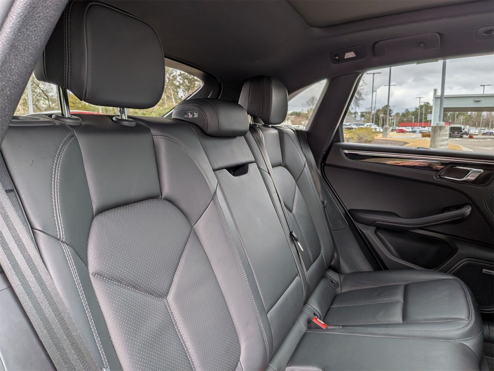 2021 Porsche Macan S