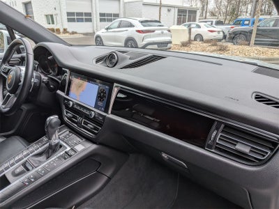 2021 Porsche Macan S