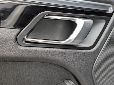 2021 Porsche Macan S