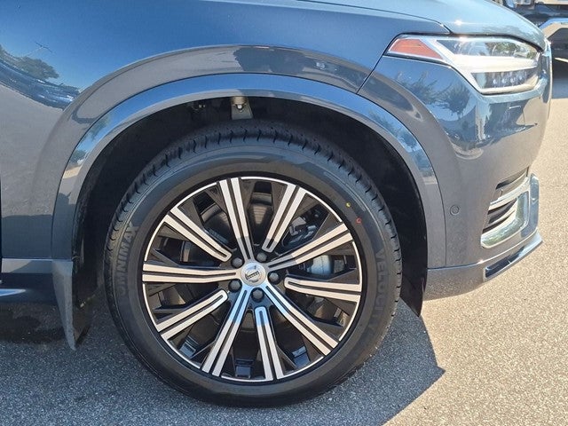 2024 Volvo XC90 B6 Plus Bright Theme
