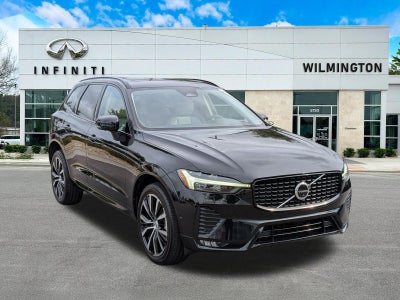 2023 Volvo XC60 B6 Ultimate Dark Theme