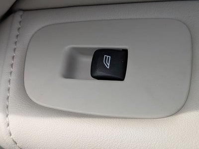 2023 Volvo XC60 B6 Ultimate Dark Theme