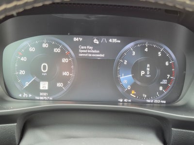 2021 Volvo XC40 R-Design