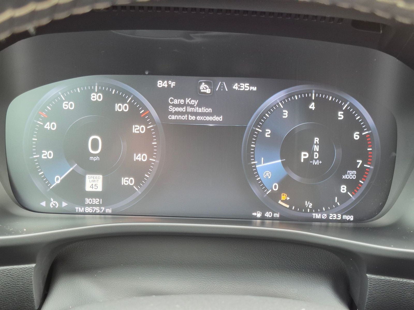 2021 Volvo XC40 R-Design
