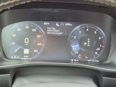 2021 Volvo XC40 R-Design