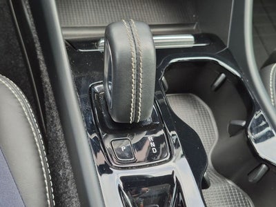 2021 Volvo XC40 R-Design
