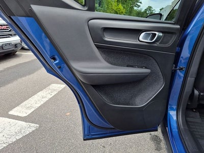 2021 Volvo XC40 R-Design