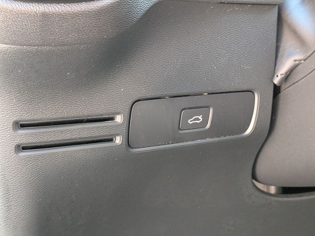 2023 Volvo C40 Recharge Pure Electric Ultimate