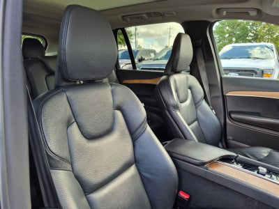2023 Volvo XC90 Recharge Plug-In Hybrid T8 Plus Dark Theme 7 Passenger