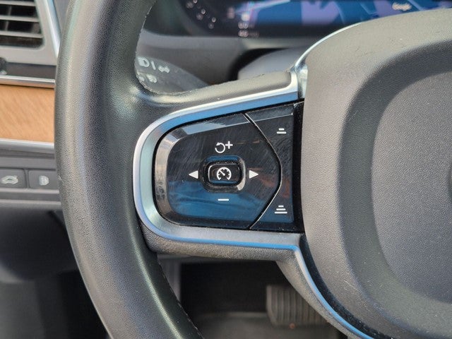2023 Volvo XC90 Recharge Plug-In Hybrid T8 Plus Dark Theme 7 Passenger