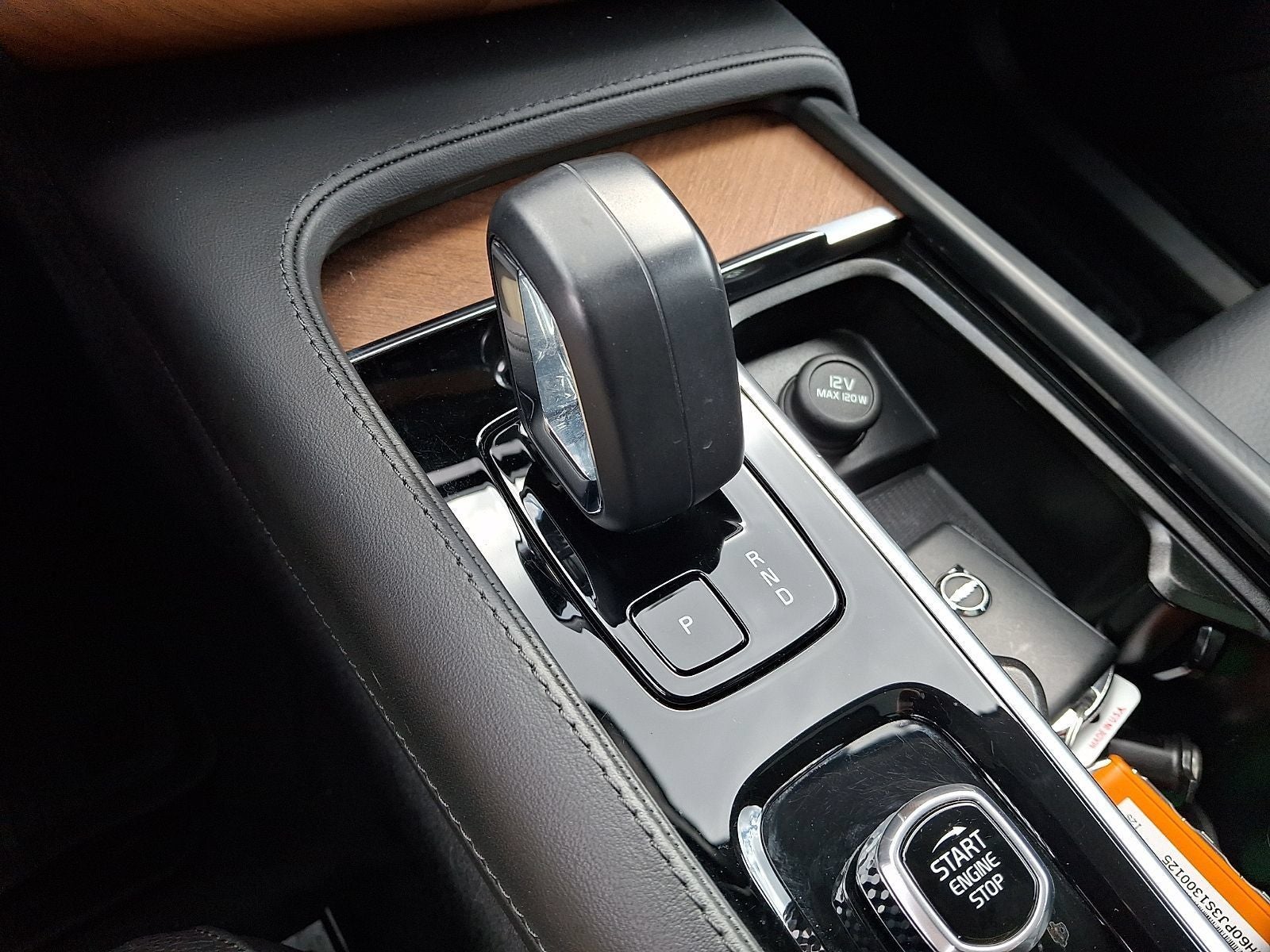 2025 Volvo XC90 Plug-In Hybrid T8 Core 7 Passenger