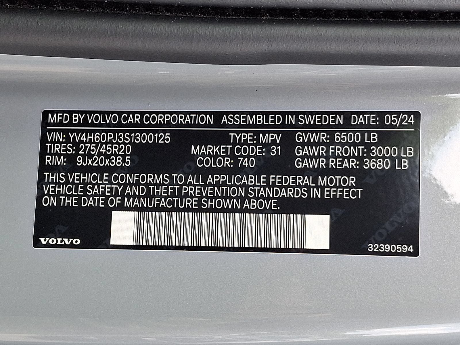 2025 Volvo XC90 Plug-In Hybrid T8 Core 7 Passenger