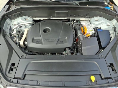 2025 Volvo XC90 Plug-In Hybrid T8 Core 7 Passenger