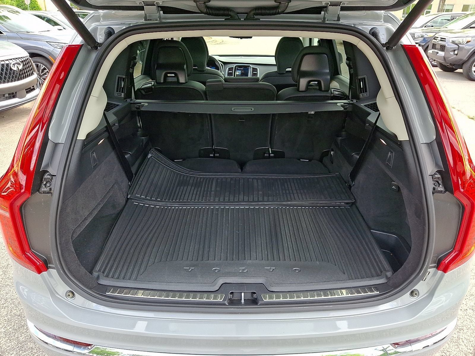 2025 Volvo XC90 Plug-In Hybrid T8 Core 7 Passenger