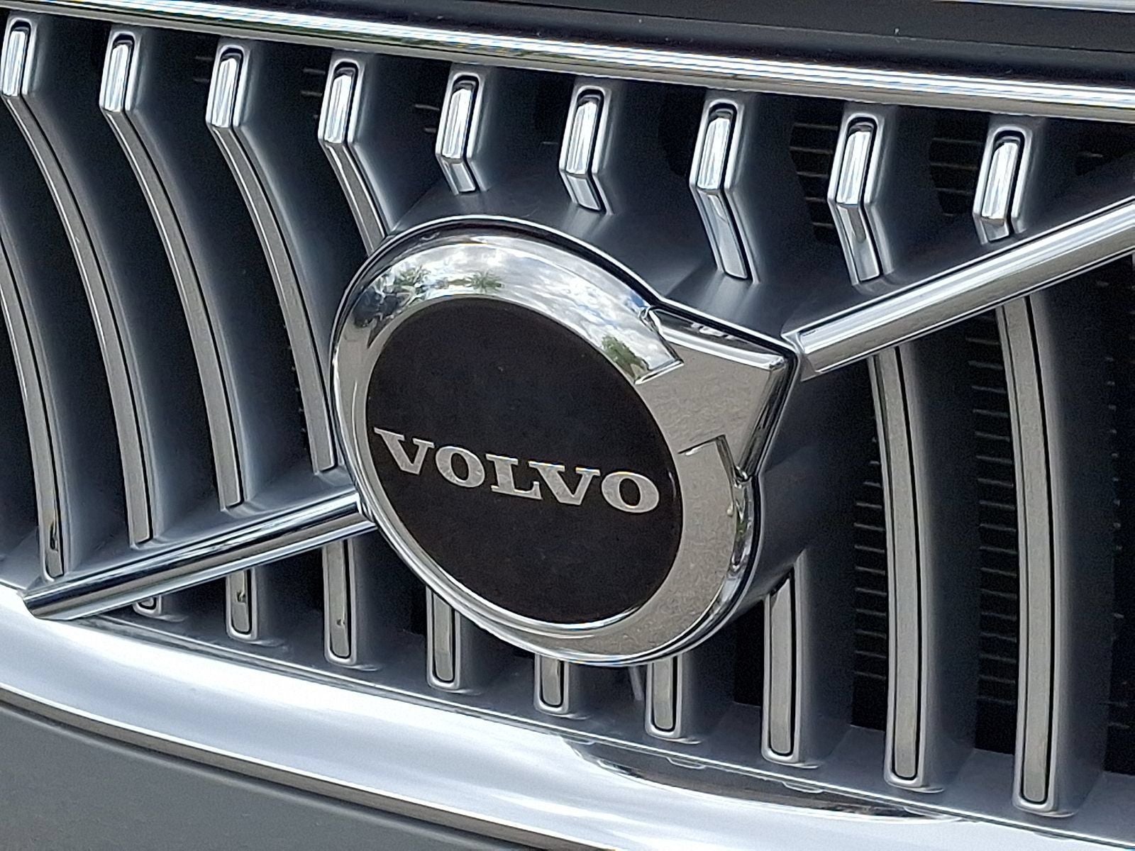 2025 Volvo XC90 Plug-In Hybrid T8 Core 7 Passenger
