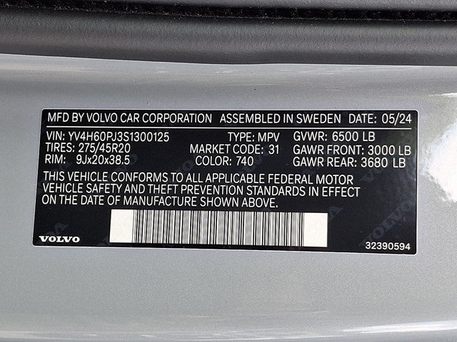 2025 Volvo XC90 Plug-In Hybrid T8 Core 7 Passenger