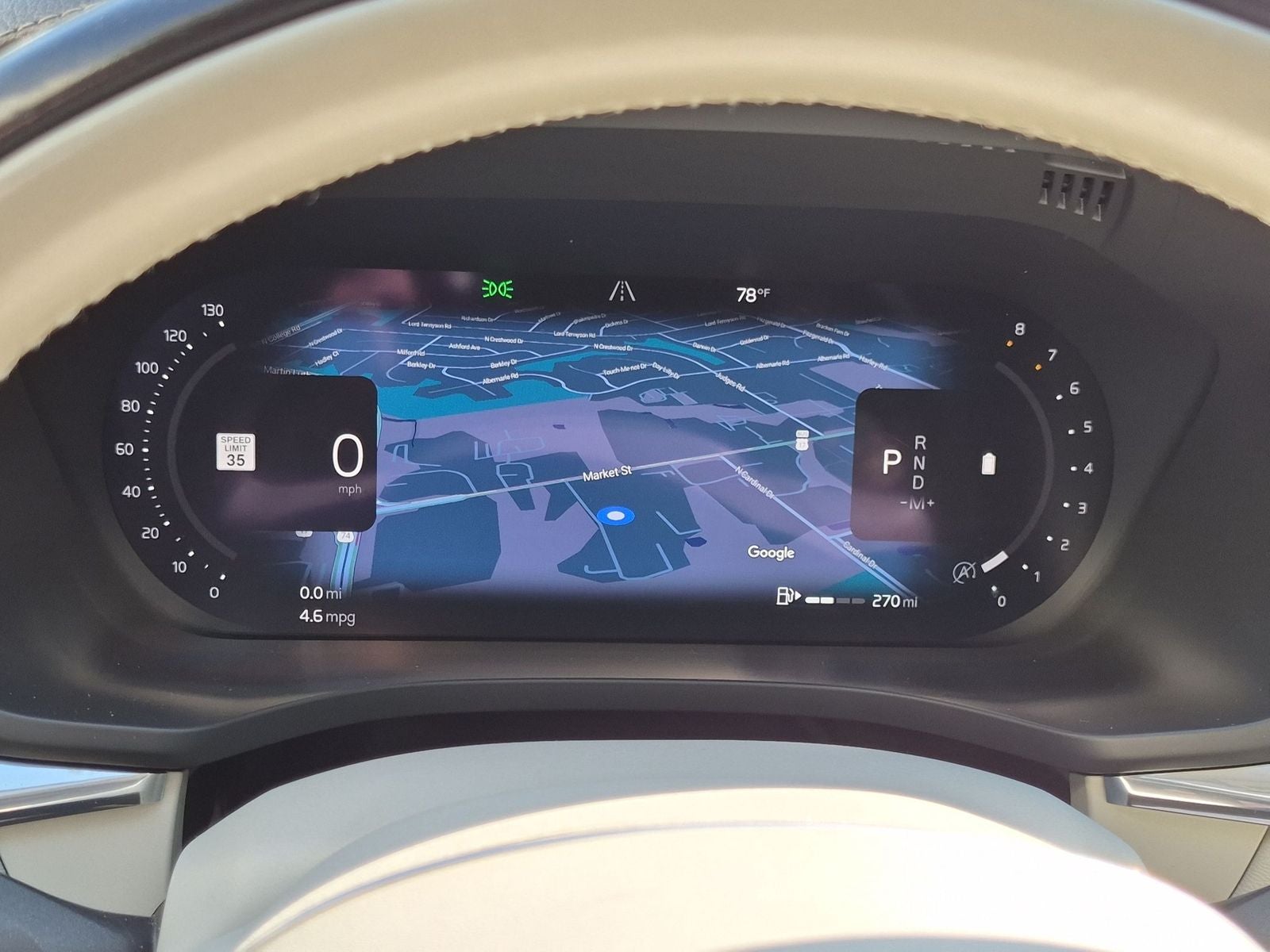 2022 Volvo XC60 B5 Inscription