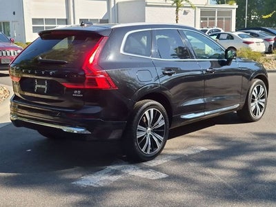 2022 Volvo XC60 B5 Inscription