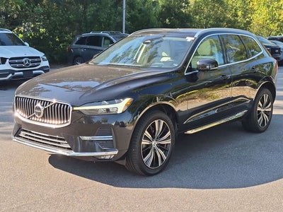 2022 Volvo XC60 B5 Inscription
