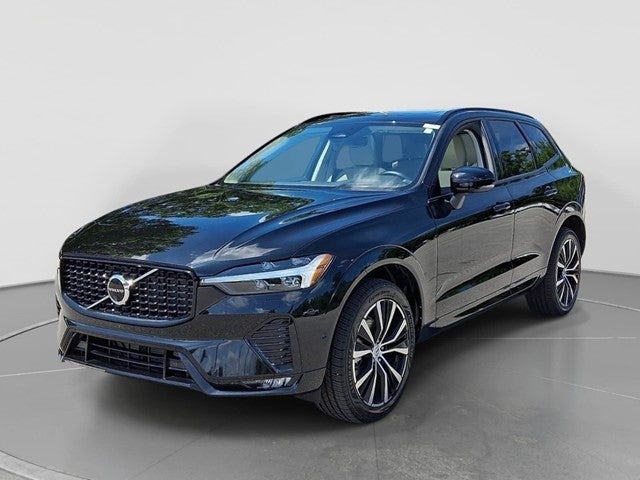 2024 Volvo XC60 B5 Ultimate Dark Theme